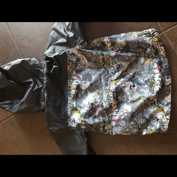 Toddler North Face Jacket - Picture 2 of 2